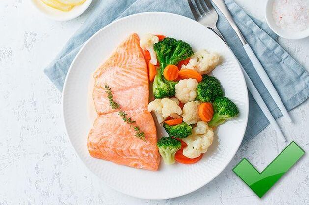 Z gastritisom lahko jeste pusto ribo s kuhano zelenjavo